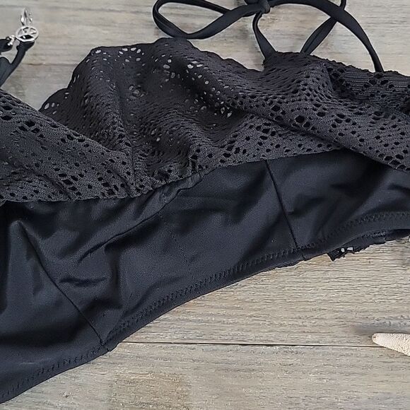 H&M swimwear bikini top Size 6 - Picture 2 of 6